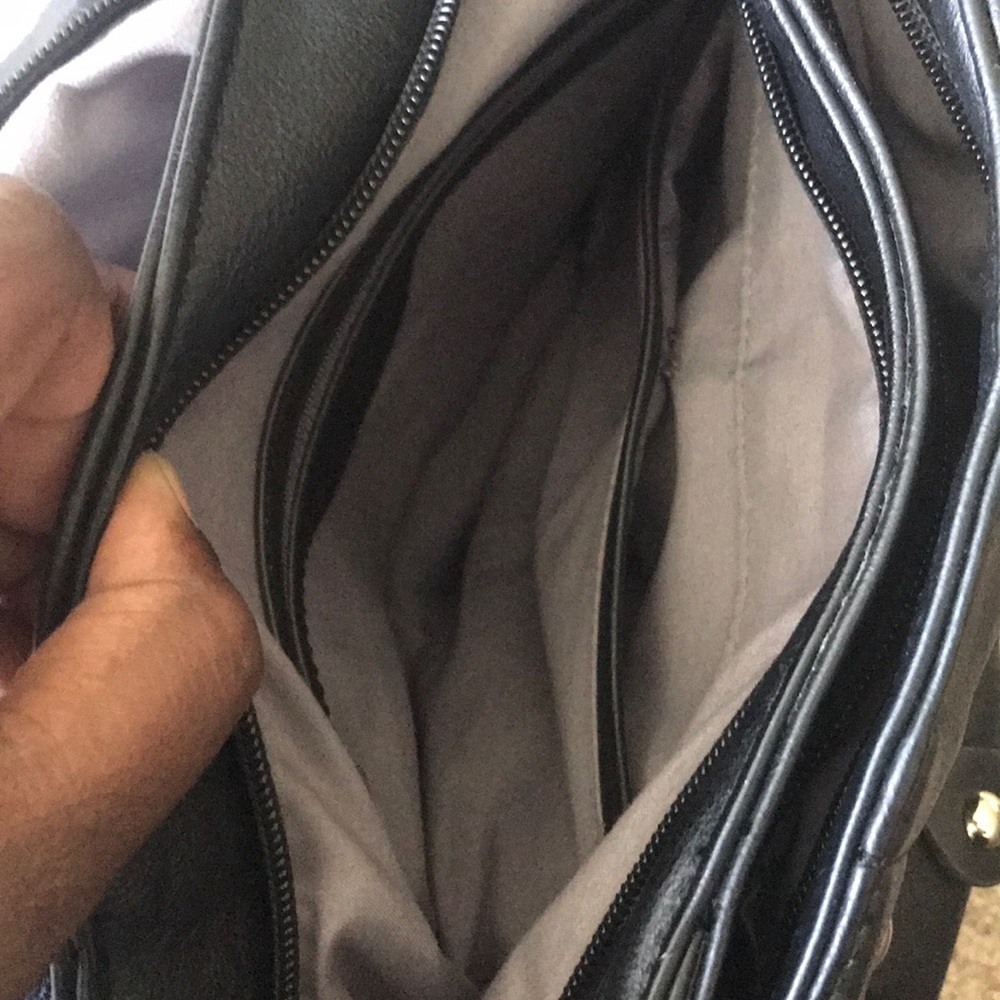 Faux leather Backpack - Picture 4 of 6